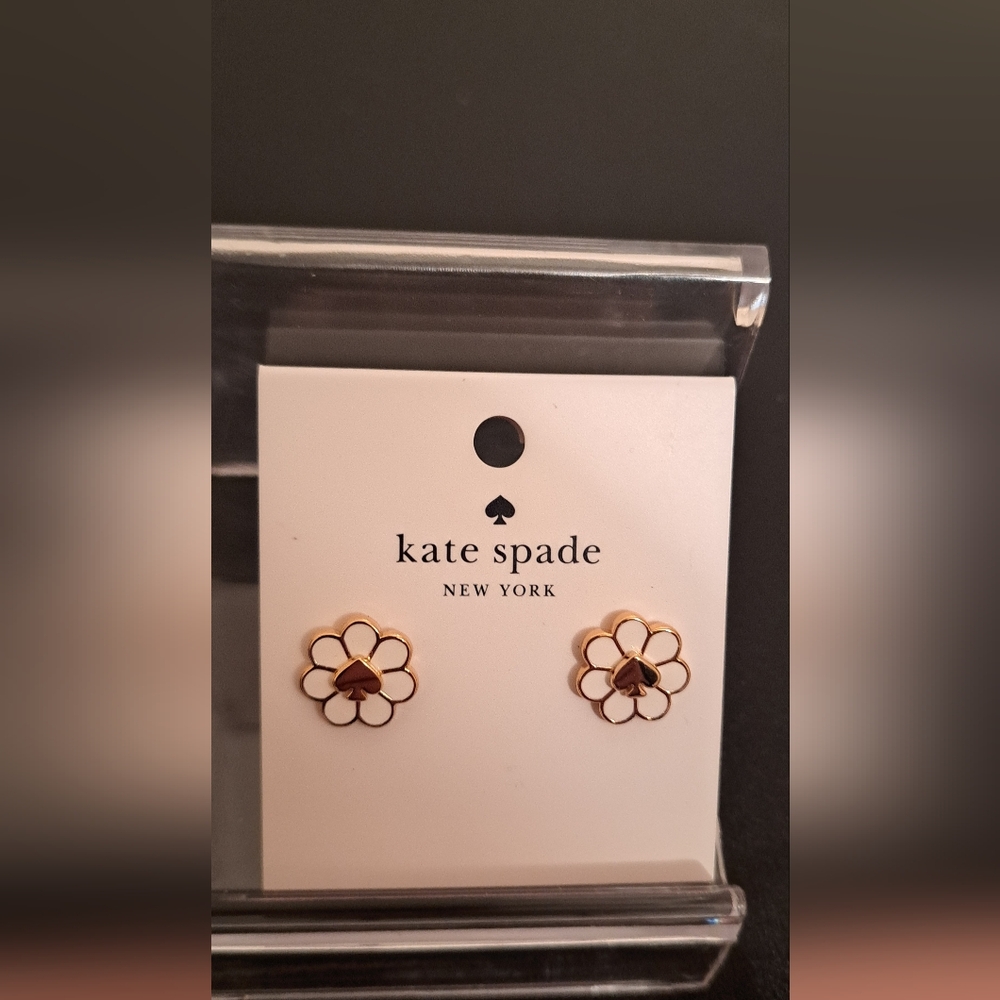 Kate Spade Gold&White Stud Earrings NWT, dust bag included. - Picture 3 of 3